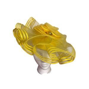 Vintage Sandra New York Yellow Gorgeous Flower Mesh Fascinator Hat